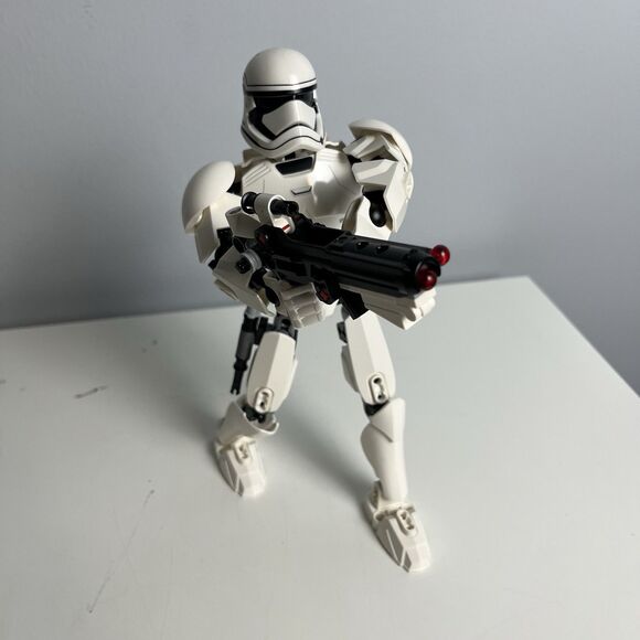 Lego Star Wars Figures: First Order Stormtrooper Complete w/Manual 75114 - Picture 4 of 11